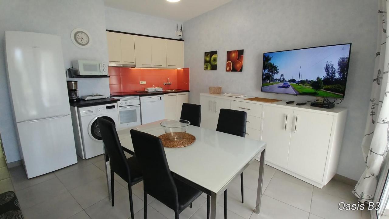 Apartament Oasis B3 Roses Bagian luar foto