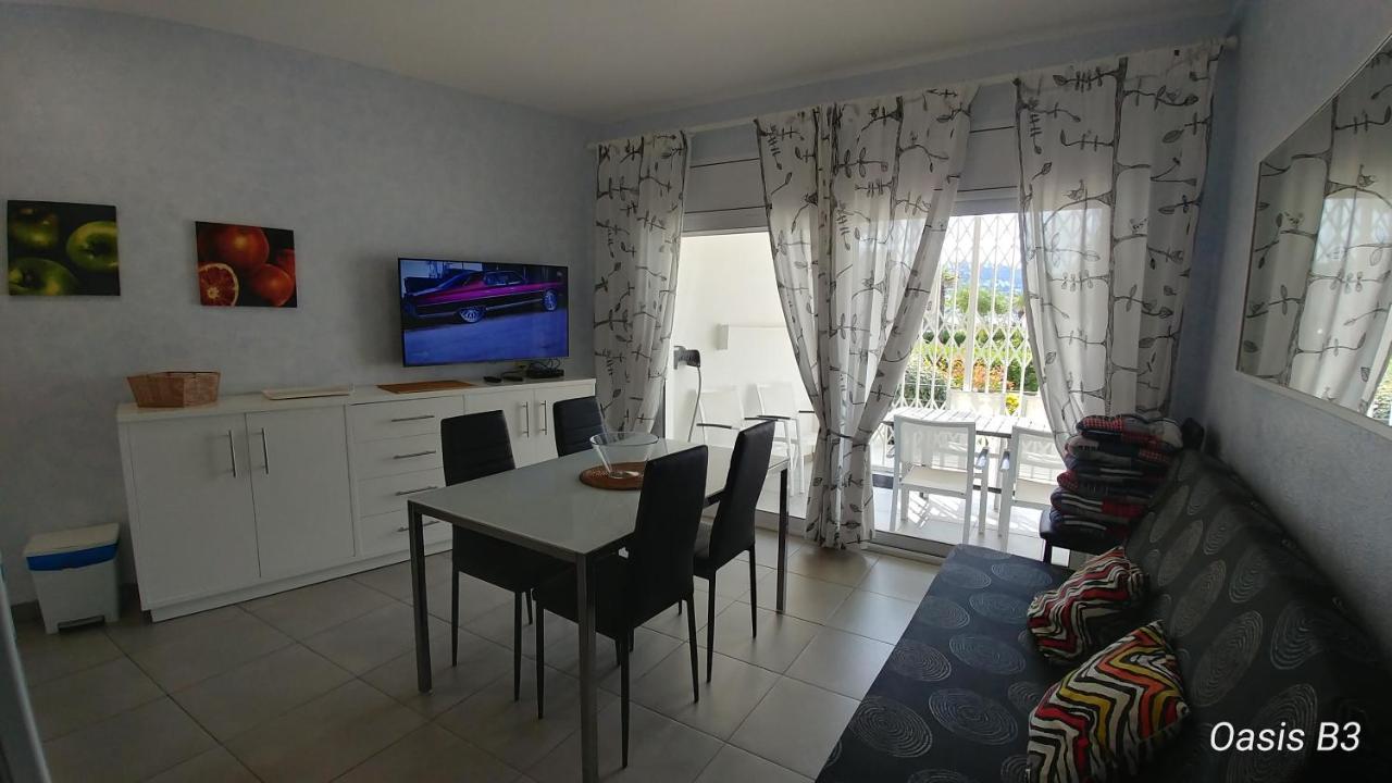 Apartament Oasis B3 Roses Bagian luar foto