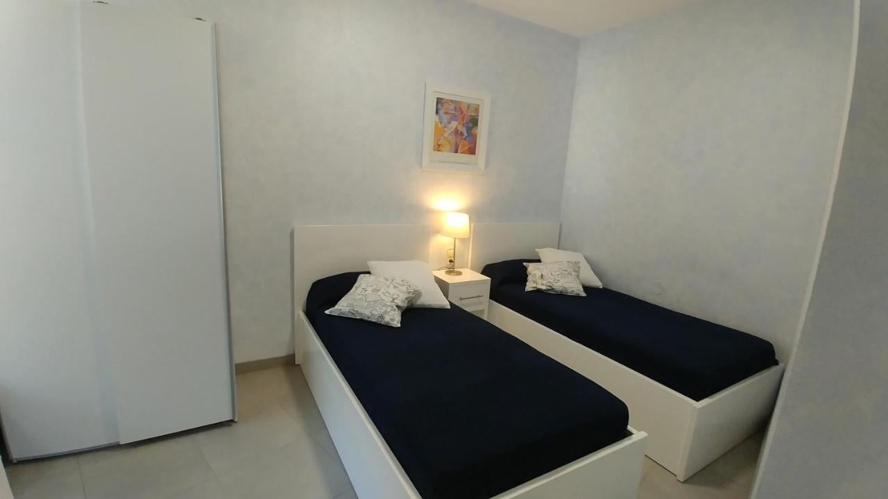 Apartament Oasis B3 Roses Bagian luar foto