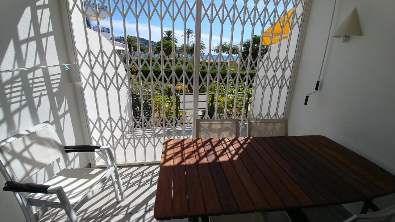 Apartament Oasis B3 Roses Bagian luar foto