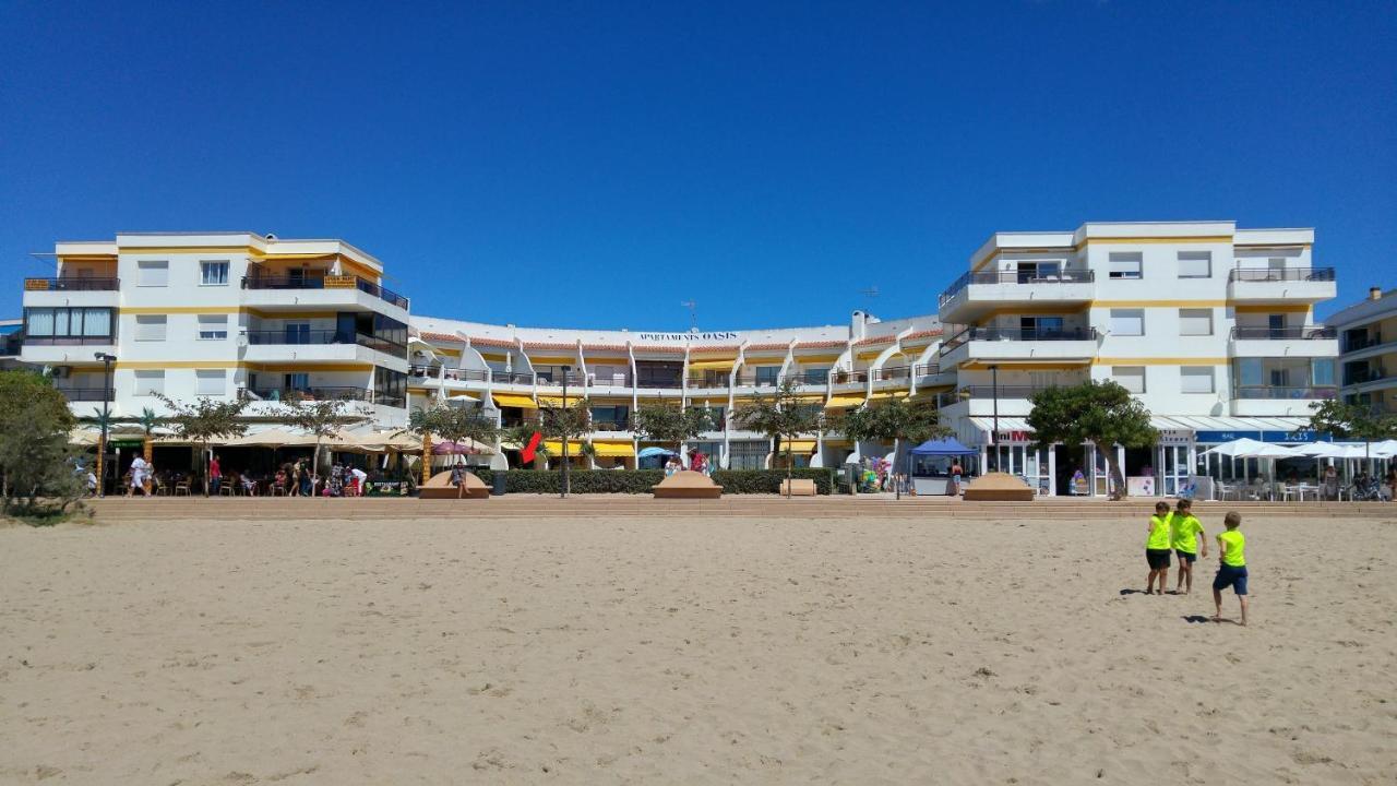Apartament Oasis B3 Roses Bagian luar foto